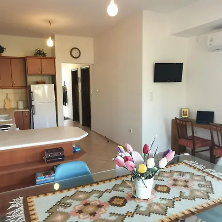 Oliana Appartement Pánormos